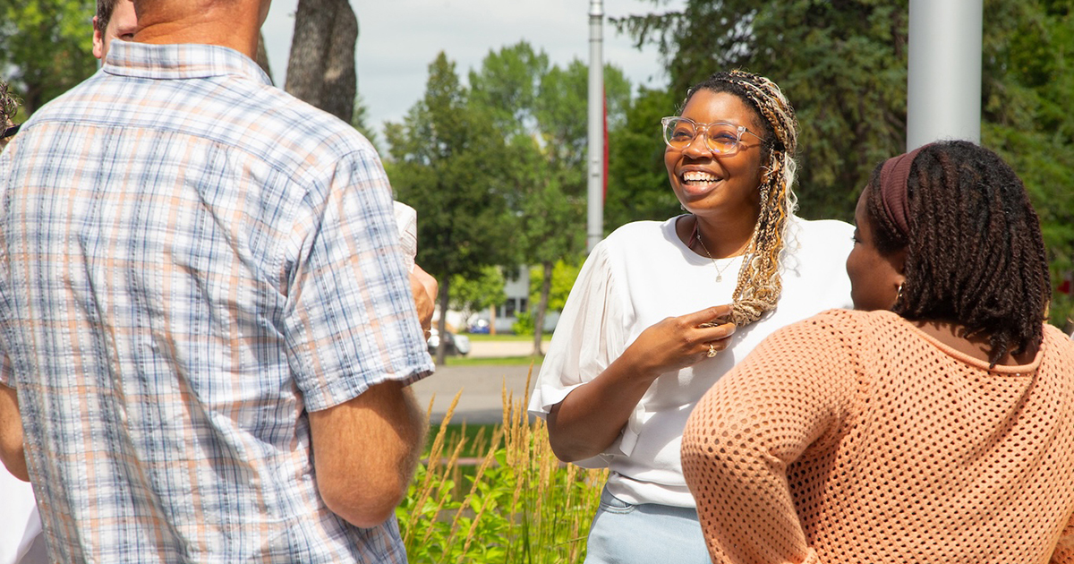 Welcoming New Faculty and Staff to the Dragon Community Welcoming New Faculty and Staff to the Dragon Community